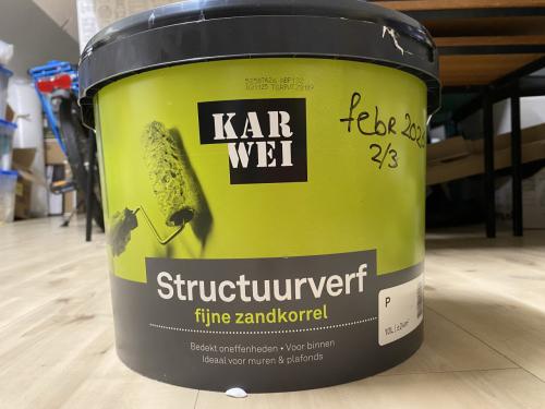 Karwei fijne structuurverf RAL 9010 - restpartij van 6-7 liter