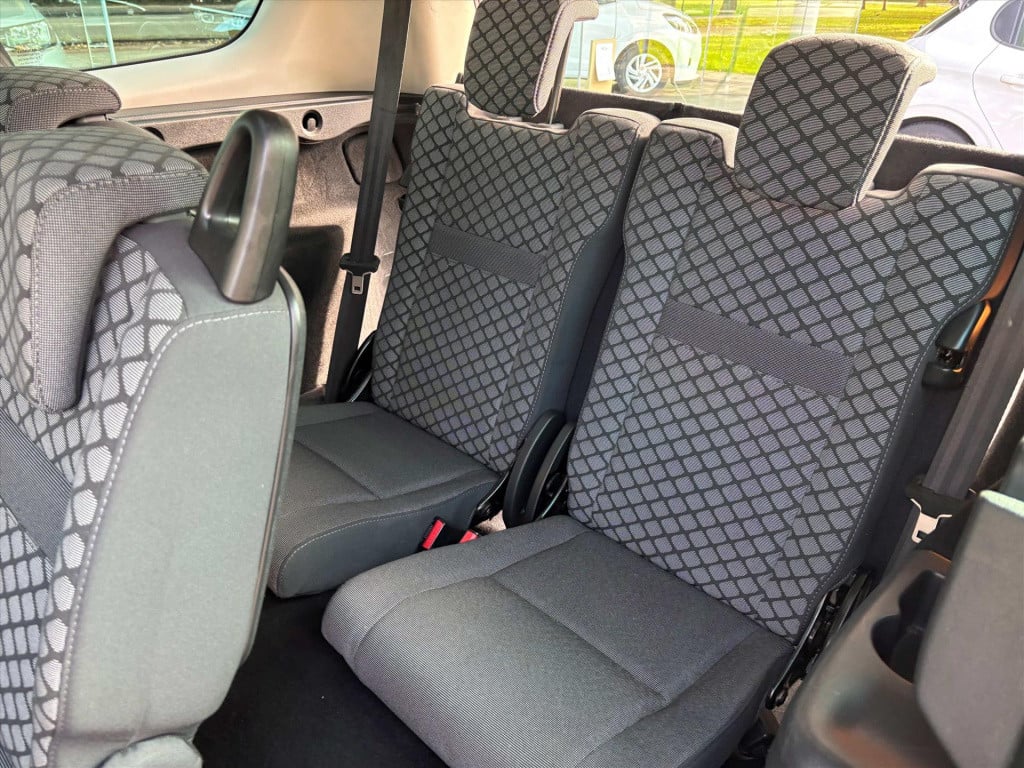 Renault Grand Scenic tce 130 7 persoons expression| schuifdak|trekhaak|rijk