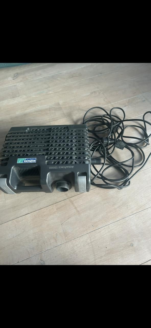 Te koop hozelock aquaforce 12000 sterke en zuinige Vijverpomp en 12000 lpu