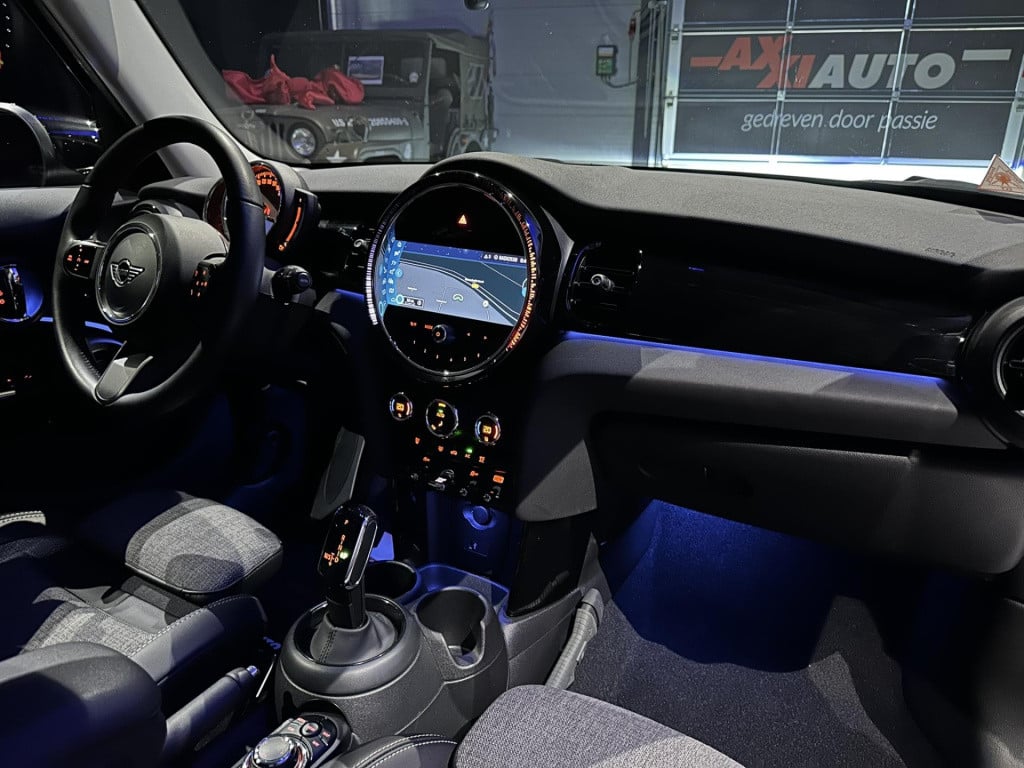 Mini Cooper mini 1.5 business edition *applecarplay*navi*clima*