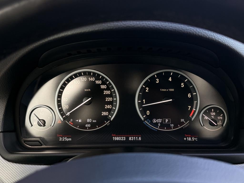 BMW 5 Serie 528i m pakket | head-up | cruise | stoelverwarming | navi | led