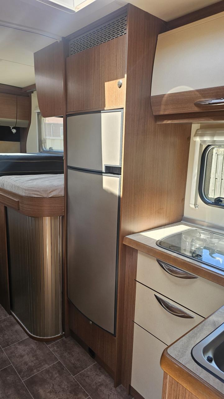 Camper Bürstner Ixeo 726 it plus