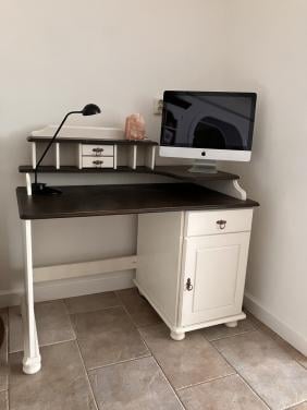 Bureau in landelijke stijl