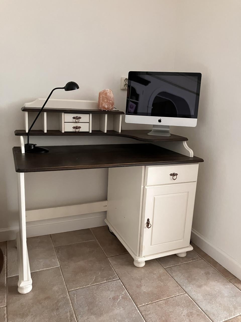 Bureau in landelijke stijl