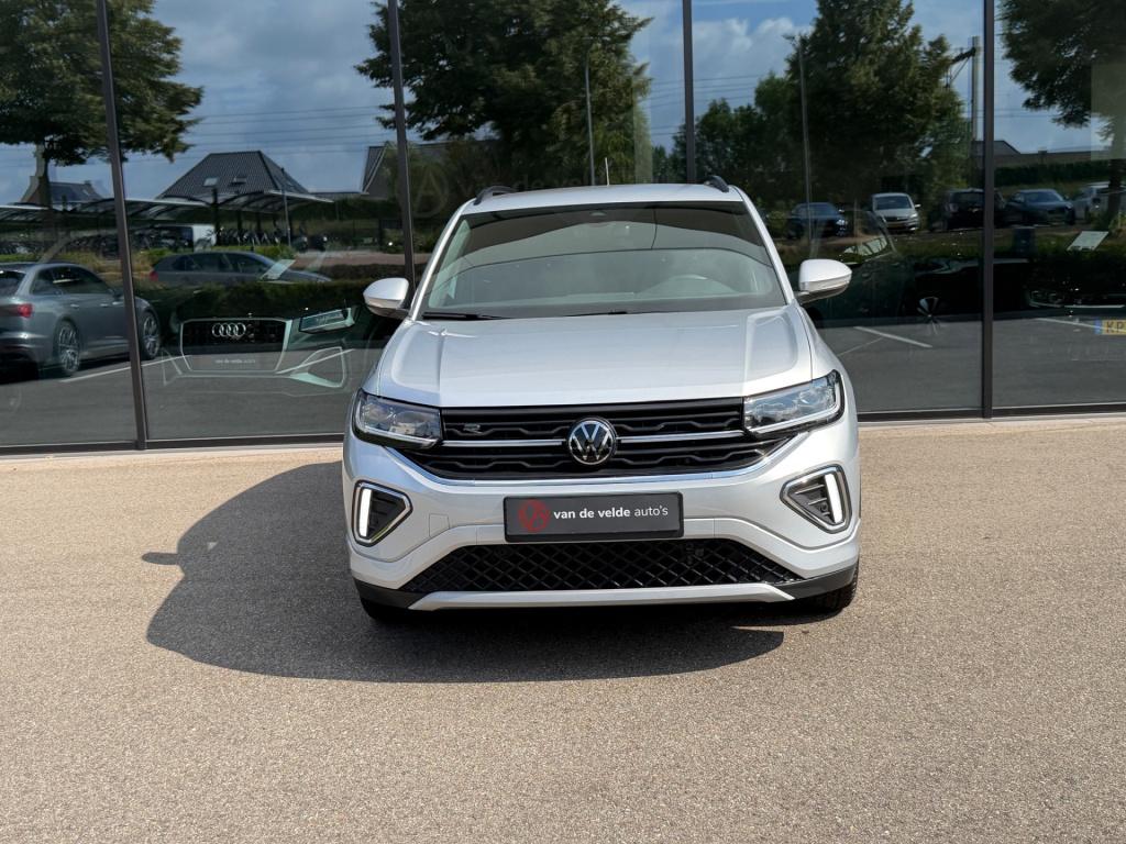 Volkswagen T-cross 1.5 tsi 150pk dsg r-line | camera | trekhaak | dode hoek