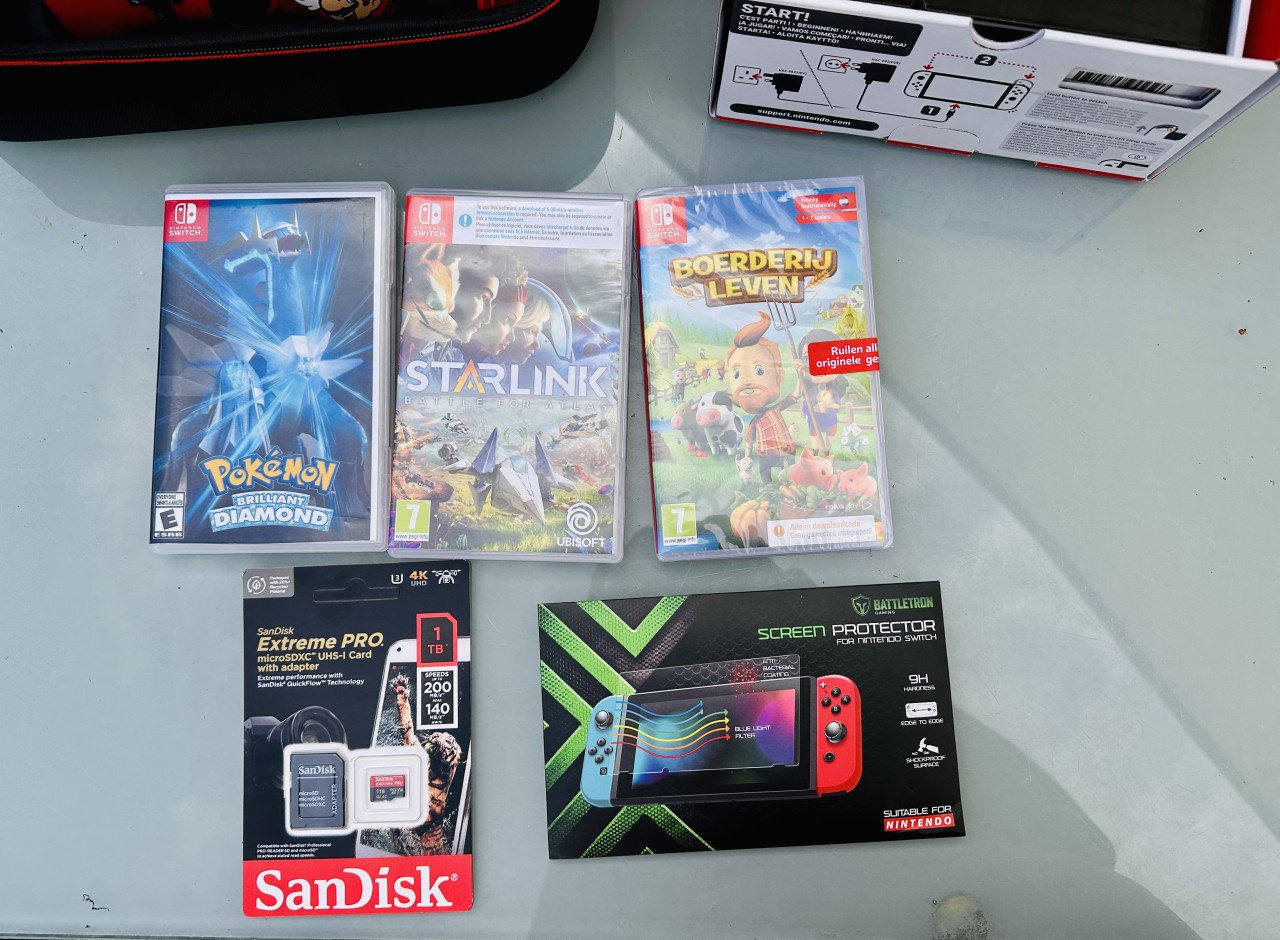 Als nieuw: Nintendo Switch Oled (zeer conpleet)