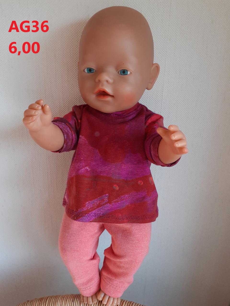 Poppenkleertjes baby born. Set. Opbrengst KiKa.