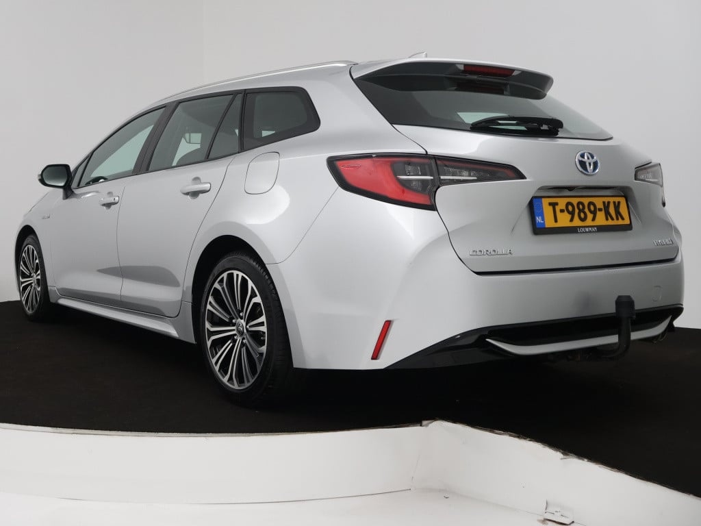 Toyota Corolla Touring Sports 2.0 hybrid style limited camera | trekhaak | 