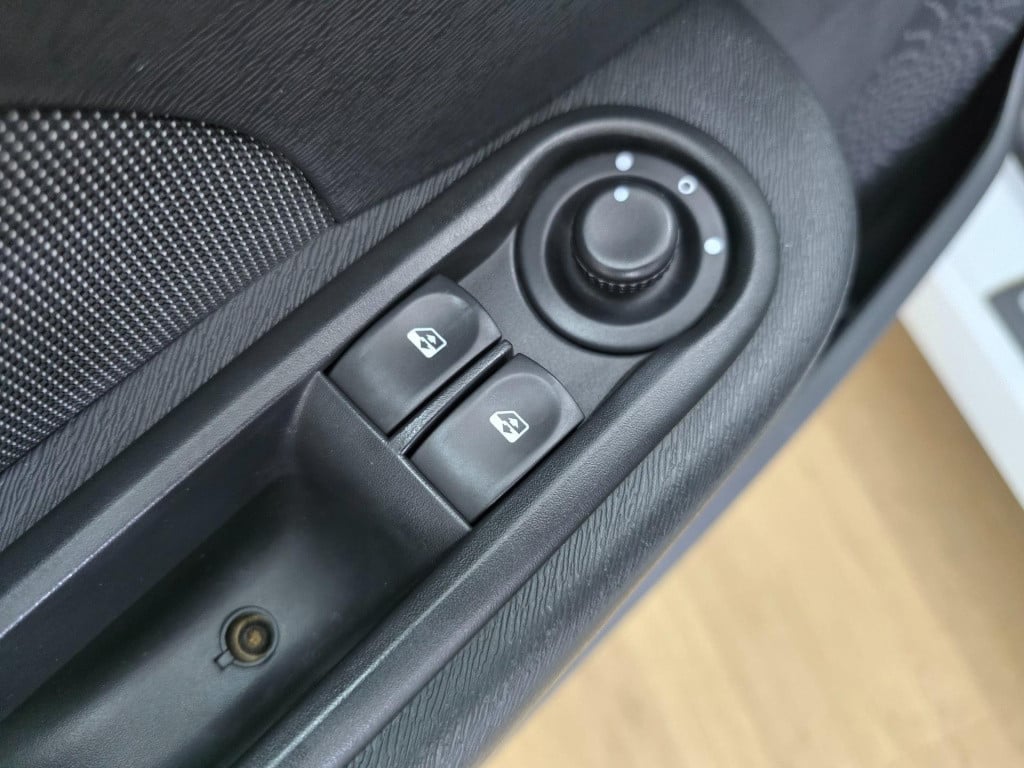 Renault Twingo occasion 1.2 16v dynamique met bluetooth radio en clima airc