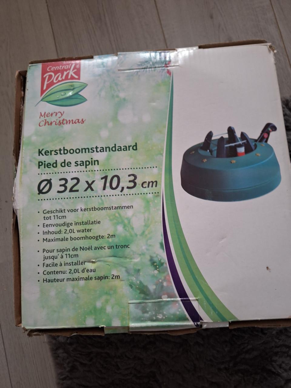 Kerstboom standaard park central nieuw