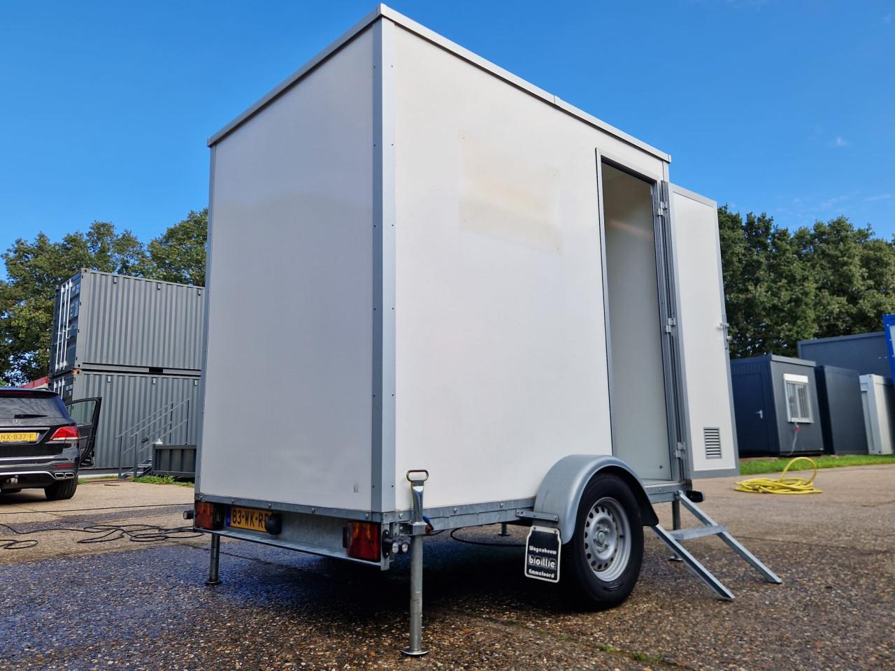 Mobiele badkamer wagen / Mobiele nooddouche te koop