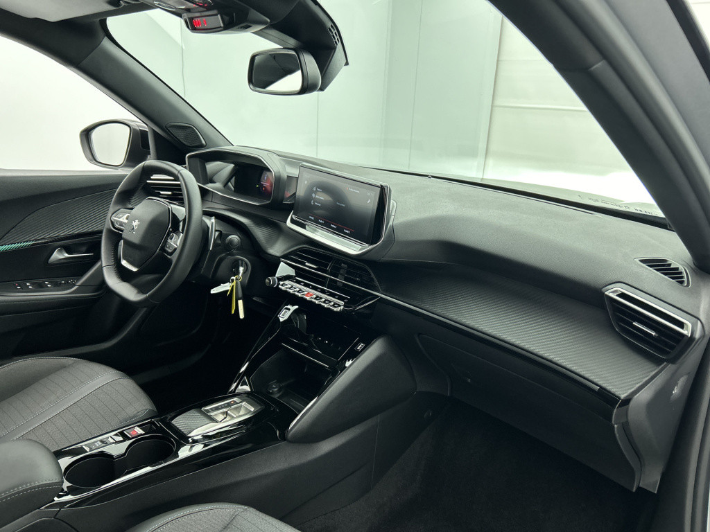 Peugeot 2008 130pk automaat allure pack | rijklaar | navigatie | parkeercam