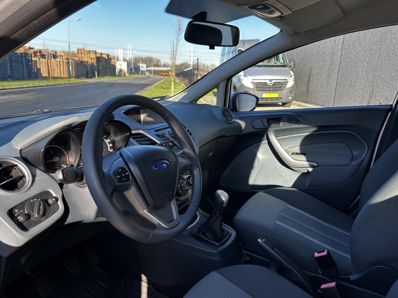 Ford Fiesta 1.25 Titanium/JAAR APK/AIRCO/