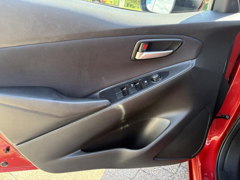 Mazda 2 1.5 e-sa-g homura carplay stuurverw. camera