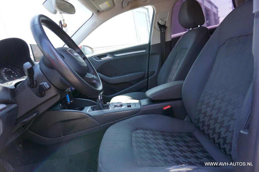 Audi A3 sportback 1.6 tdi ultra edition