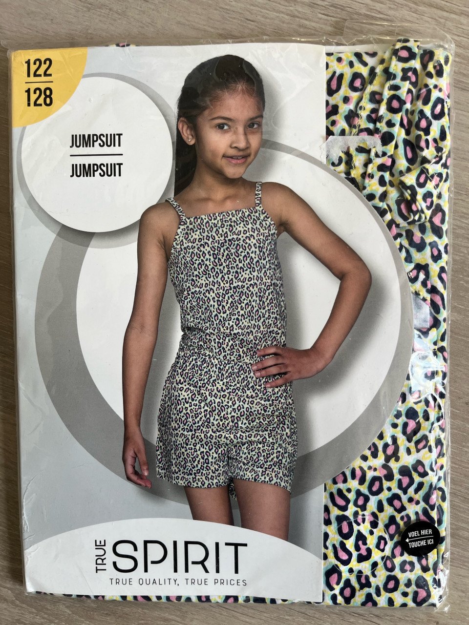 Heel veel meisjes kinderkleding maat 122