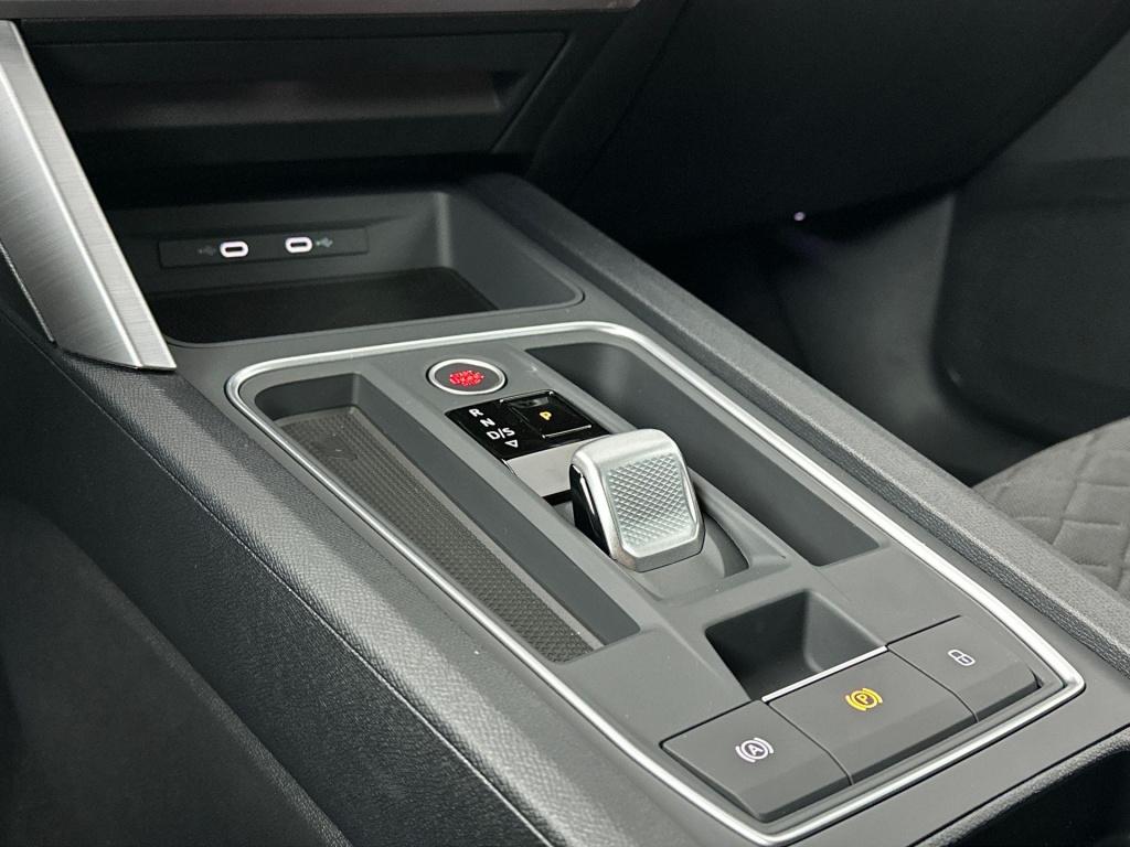 Seat Leon sportstourer fr business 1.5 tsi ehybrid 150 kw / 204 pk statio