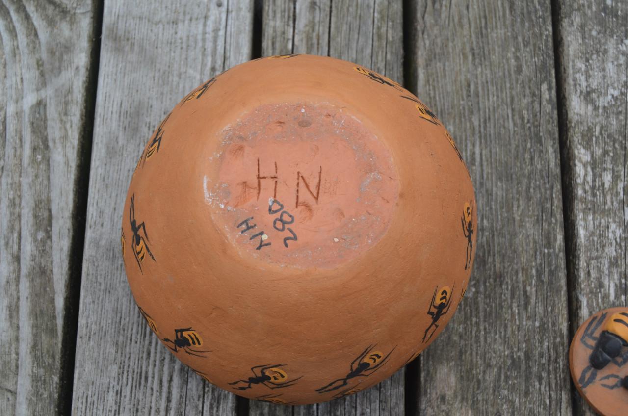 Mooie vaas/pot met Mieren! In prima staat