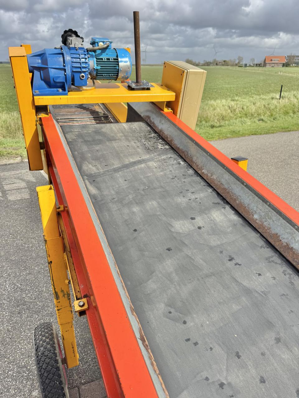 Climax CSB280 stortbak met zeefband