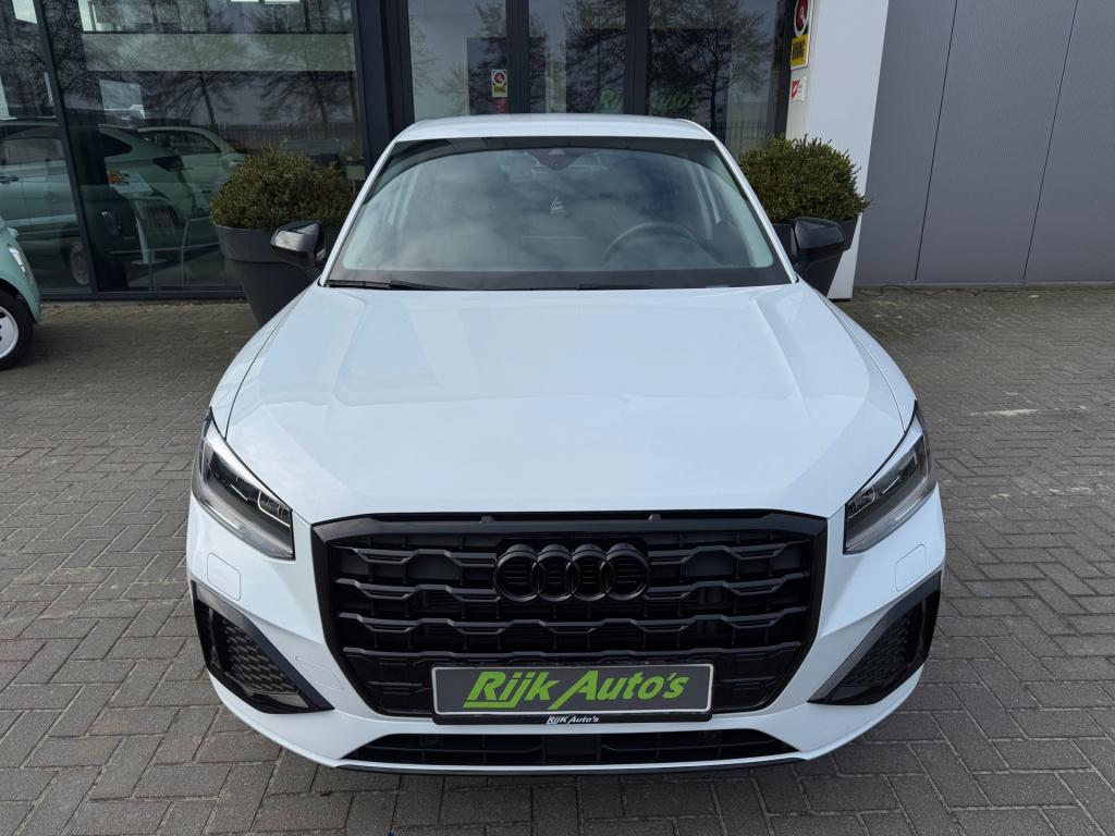 Audi Q2 35 tfsi s edition * virtual * camera * black pack * btw