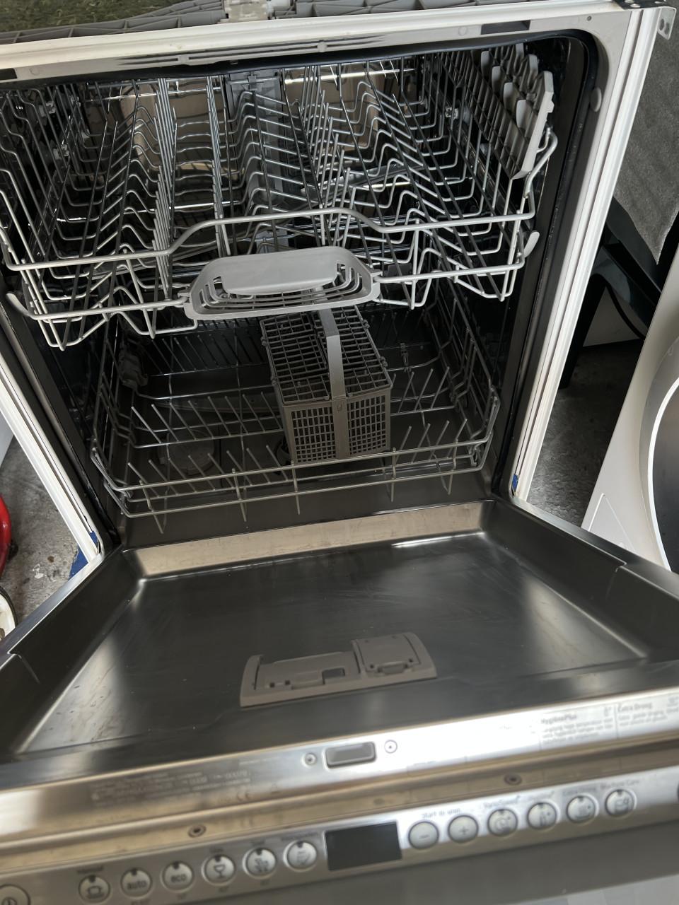 Bosch silenceplus volledig geïntegreerd inbouw Vaatwasser 83x60 cm.