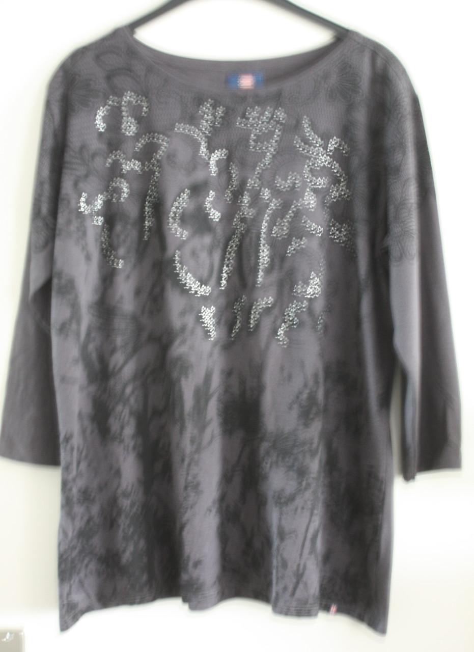 Shirt met srass steentjes en print maat xxl