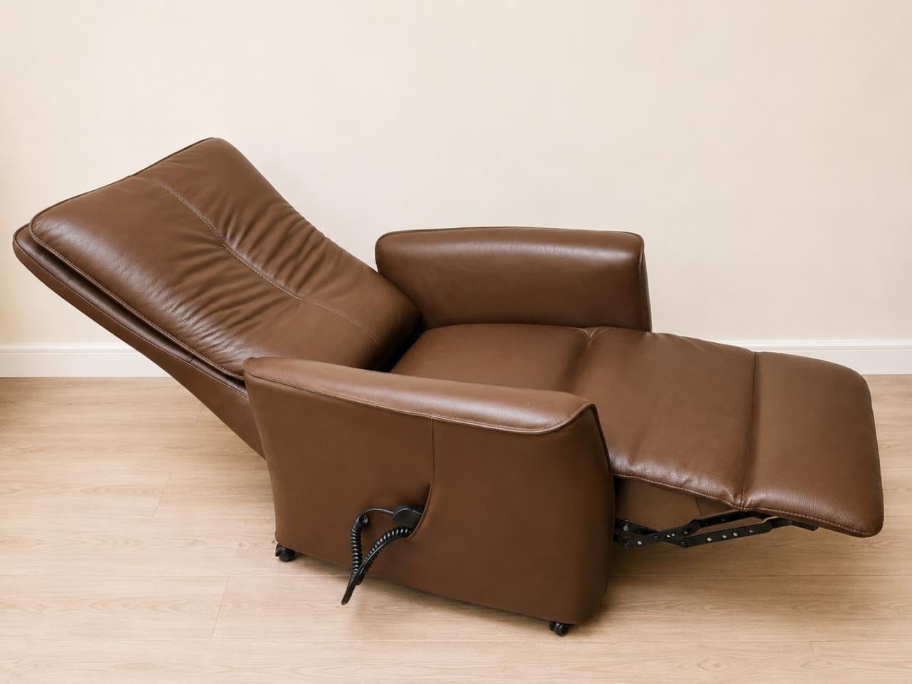 Prominent relaxfauteuil met sta op functie