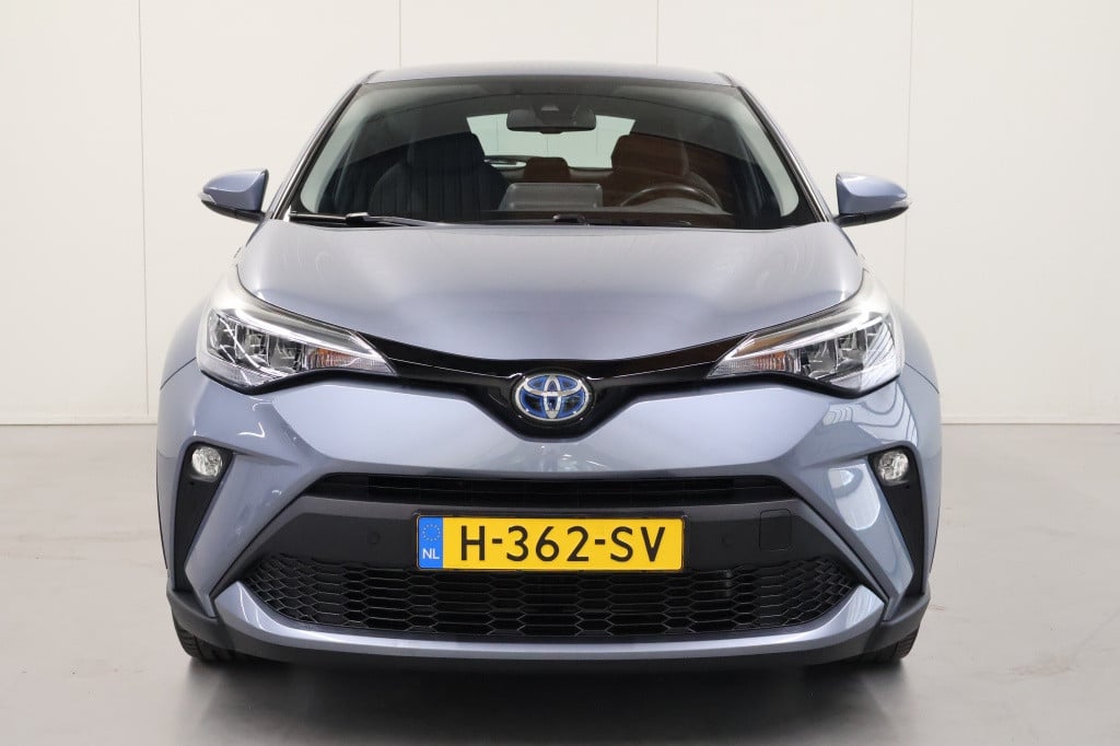 Toyota C-hr 1.8 hybrid dynamic | trekhaak