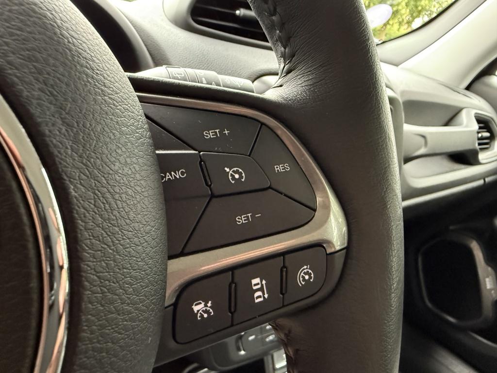Jeep Renegade 1.0t limited // stoel en stuurverwarming // carplay //