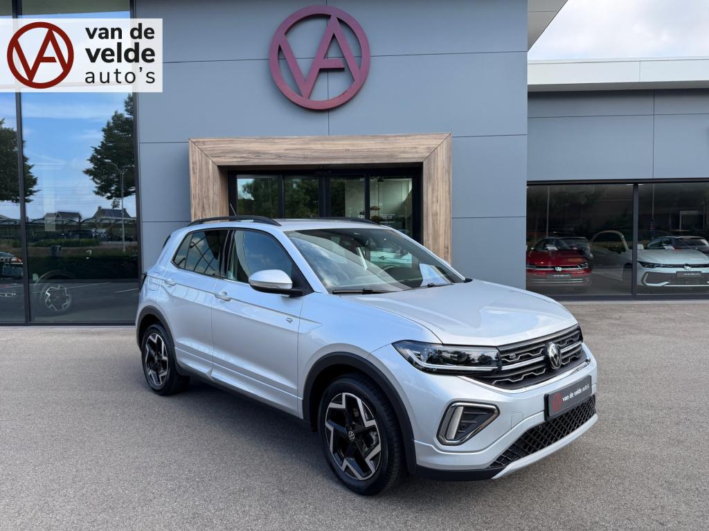 Volkswagen T-cross 1.5 tsi 150pk dsg r-line | camera | trekhaak | dode hoek