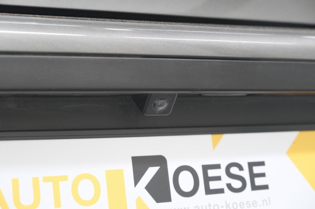 Ds Ds 3 crossback 50 kwh e-tense so chic | camera | dodehoekdetectie | head