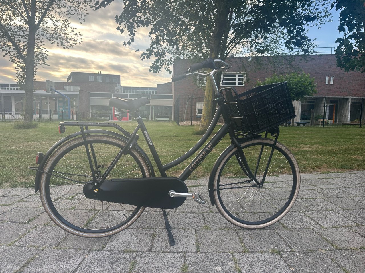 Mooie CORTINA U4 dames fiets