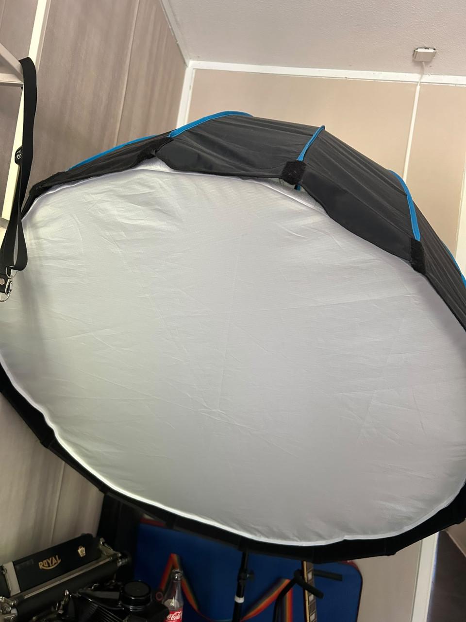 Godox studioflitser en Neewer softbox