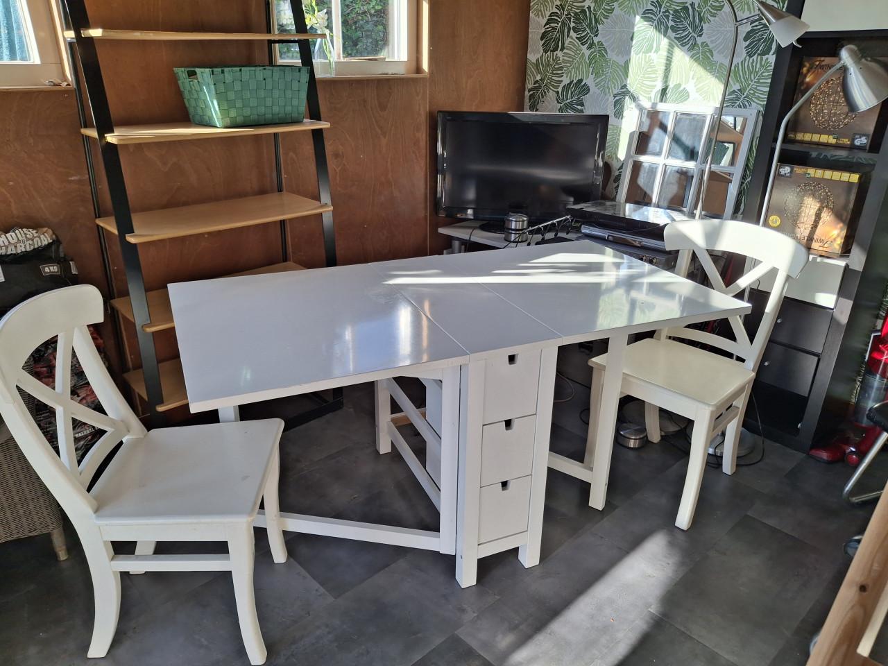 Ikea Norden klaptafel wit met 2 stoelen