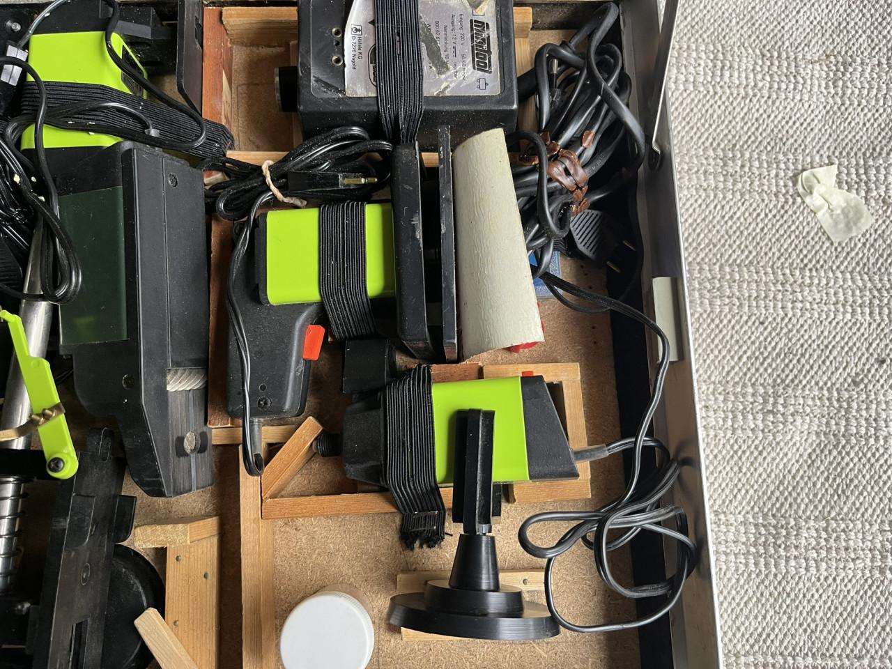 Gereedschapkoffer DELSEY met 12V apparatuur