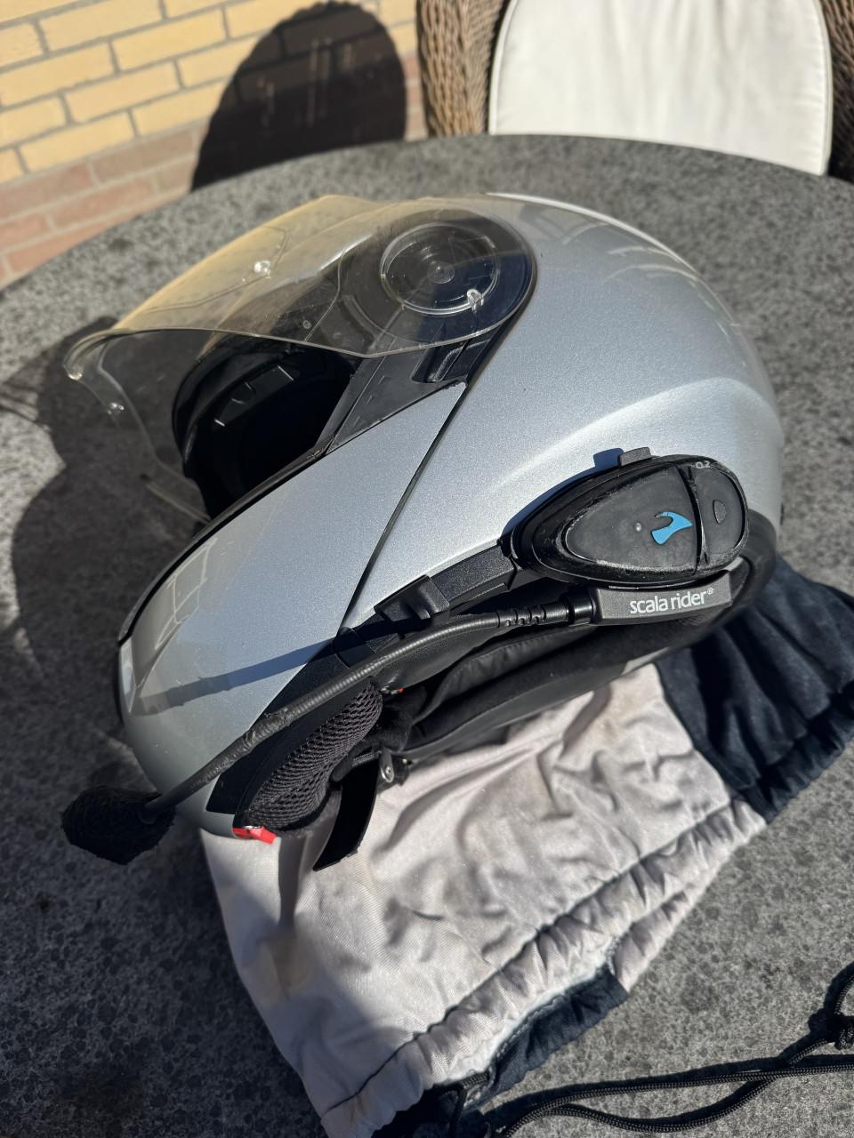 Dames motorhelm maat 56/57 Shubert: zilvergrijs