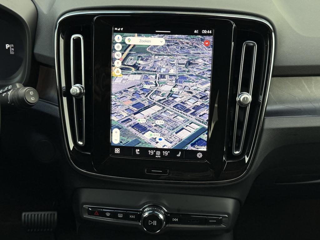 Volvo XC40 recharge ultra 252pk/ 70 kwh| panodak| 360camera| trekhaak