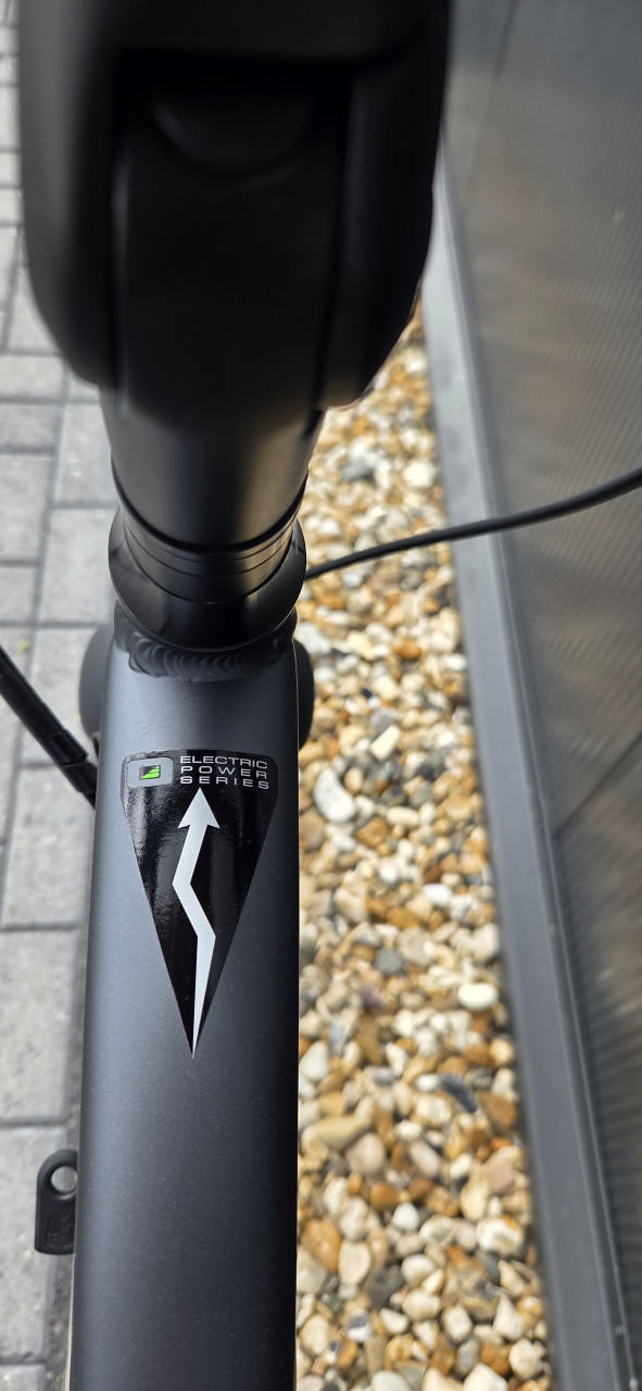 Sensa Travel power V10 Limited 55cm 504Wh 287km