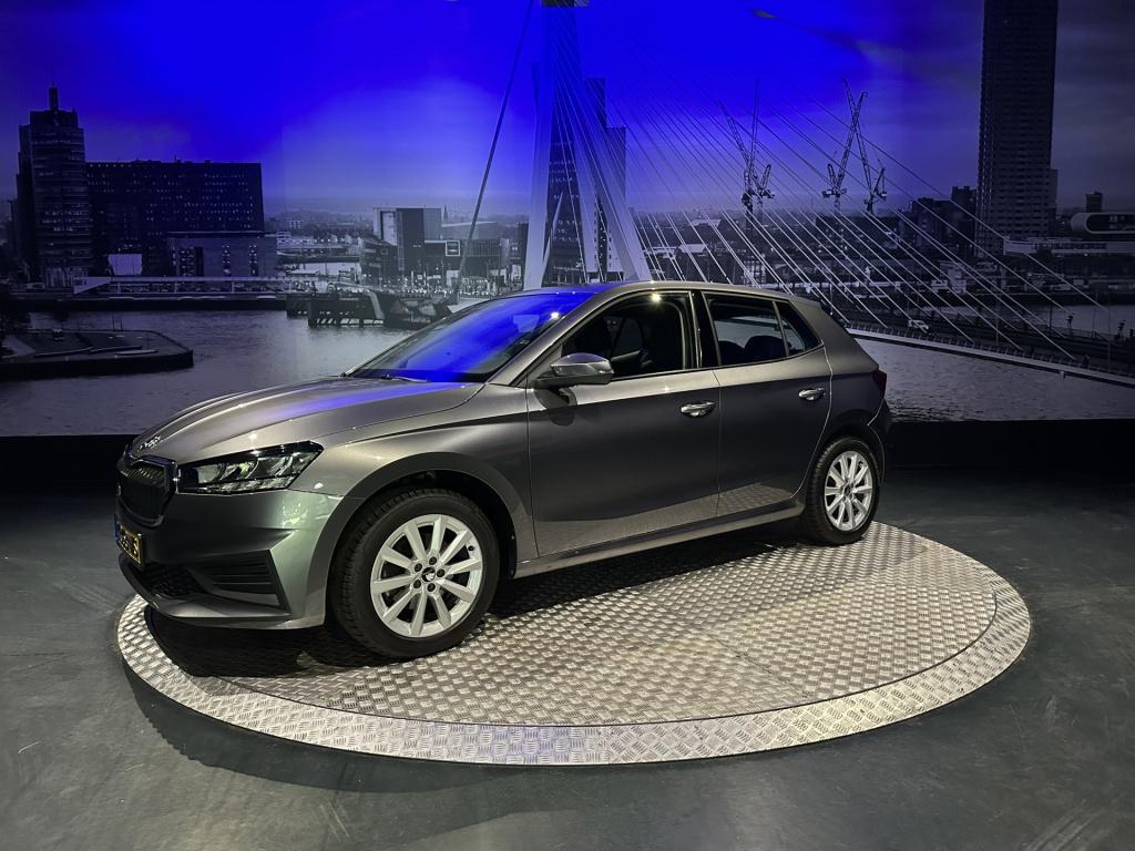 Skoda Fabia 1.0 tsi ambition *led*navi*appconnect*