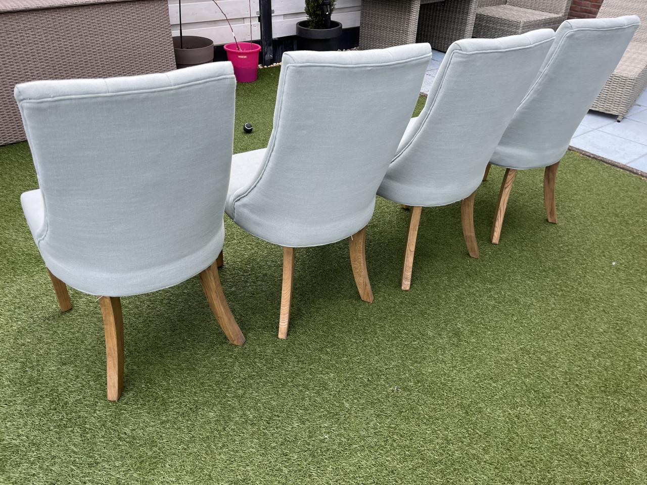4 eettafel stoelen zacht groen