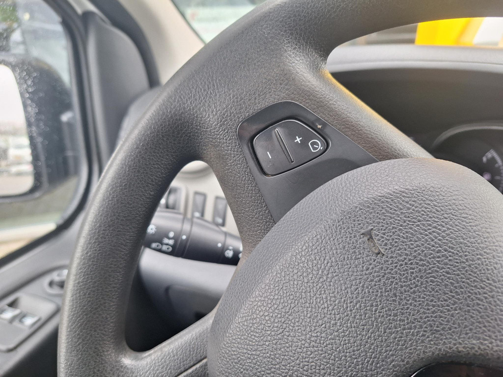 Renault Trafic 1.6 dci t27 l1h1 comfort navi, airco, cruise control, 3-zits