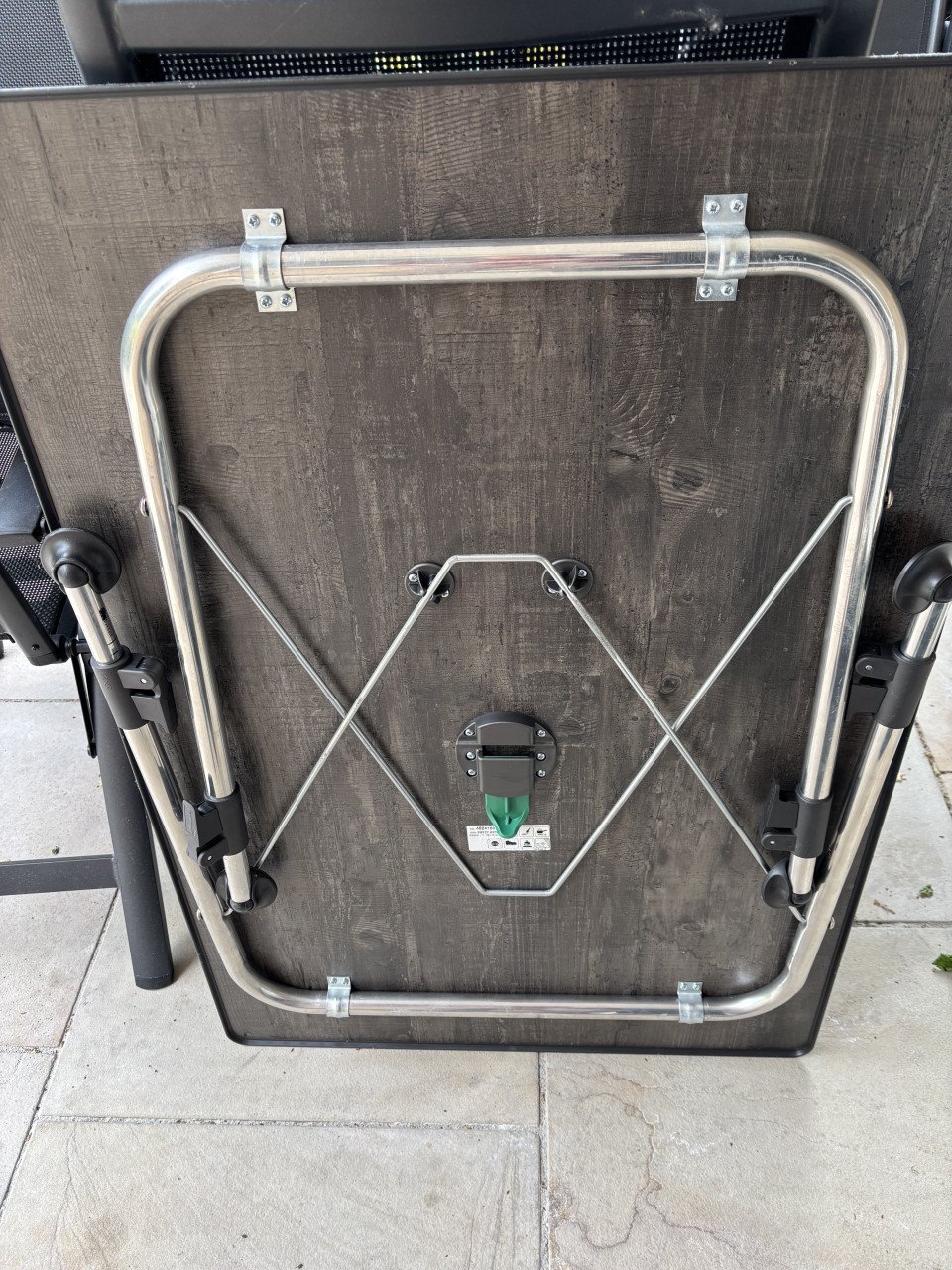 Campingtafel stabilic-2
