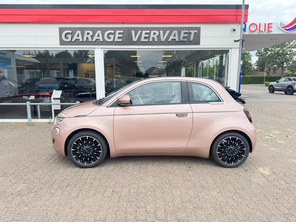 Fiat 500 C la prima 42 kwh