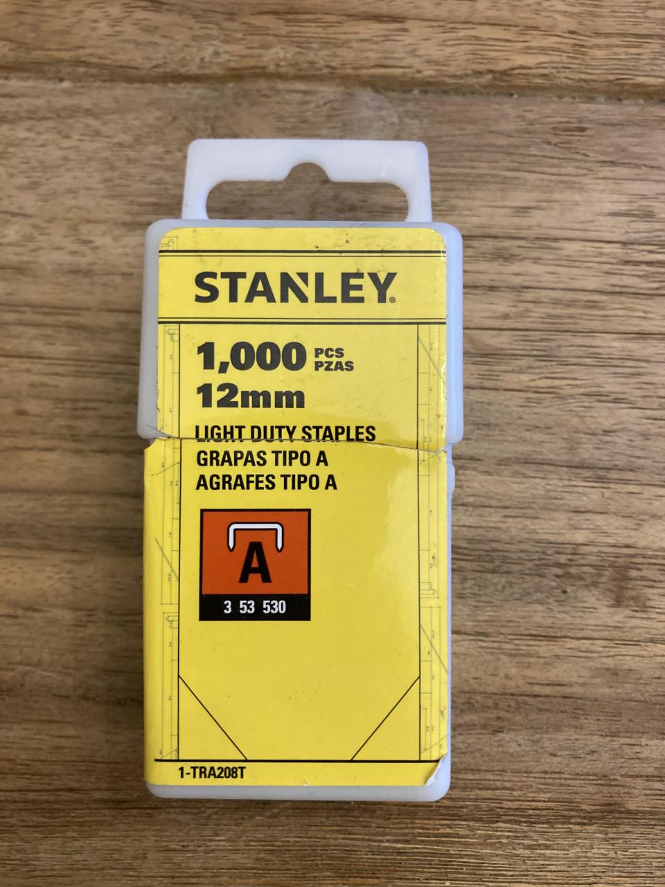 Nietmachine; 1x gebruikt!