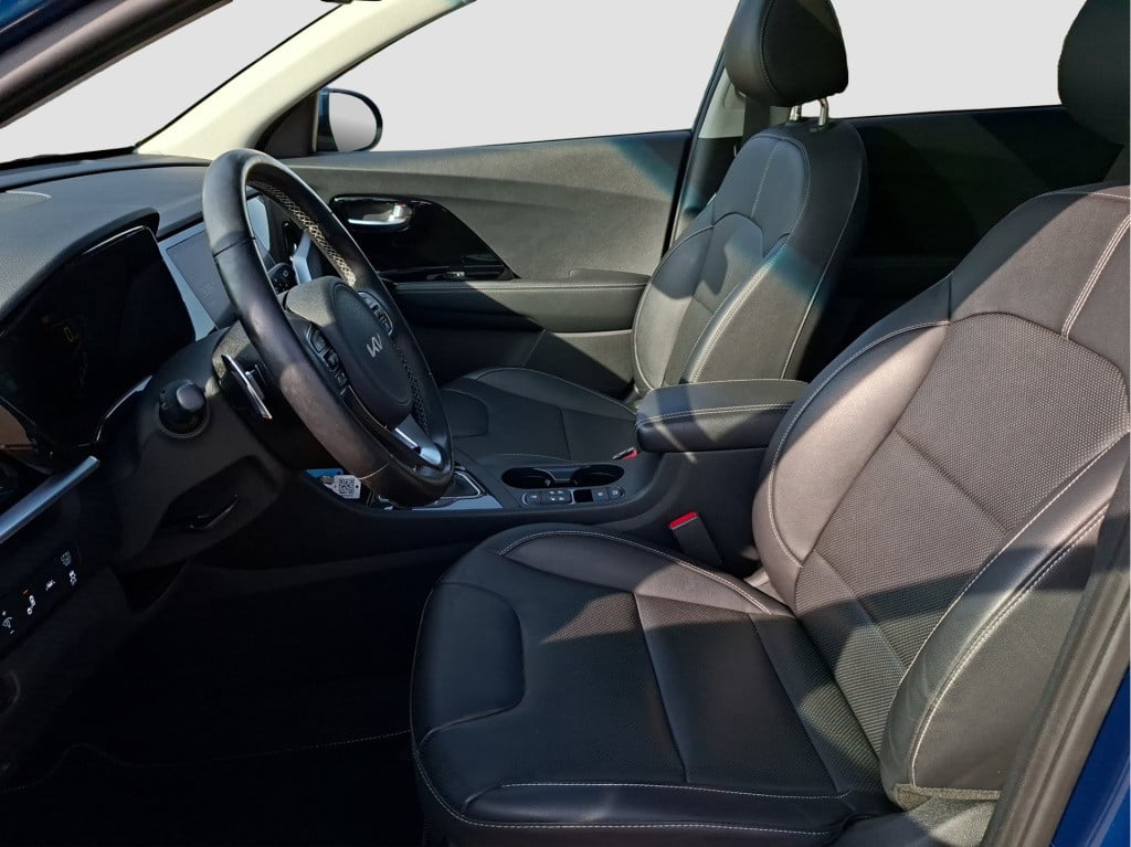 Kia Niro 1.6 gdi hybrid executiveline | schuifdak | volledig leder | jbl |