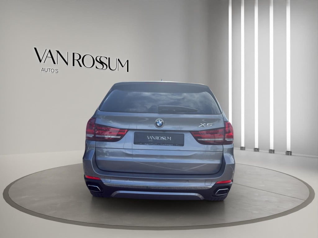 BMW X5 xdrive40e high executive (230 kw) | leder | elektr. trekhaak | head 
