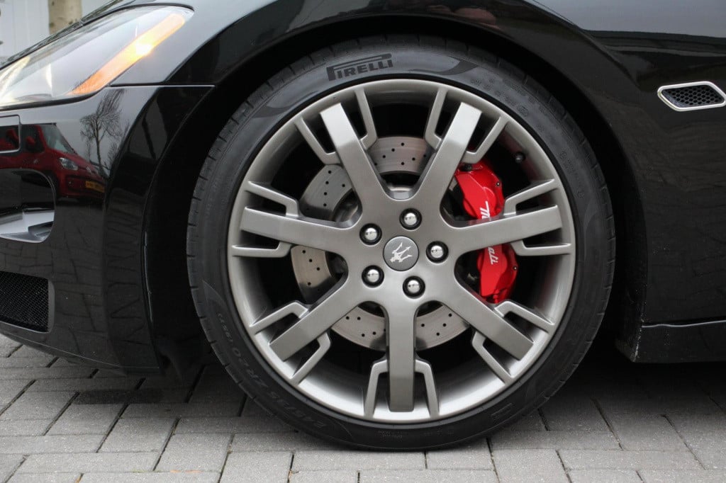 Maserati Granturismo 4.7 s mc - youngtimer - alcantara pack - xenon - nero 