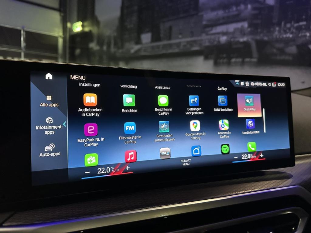 BMW 3-serie 330i m-sport *competitionstoelen*schuifdak*m-sport pro*