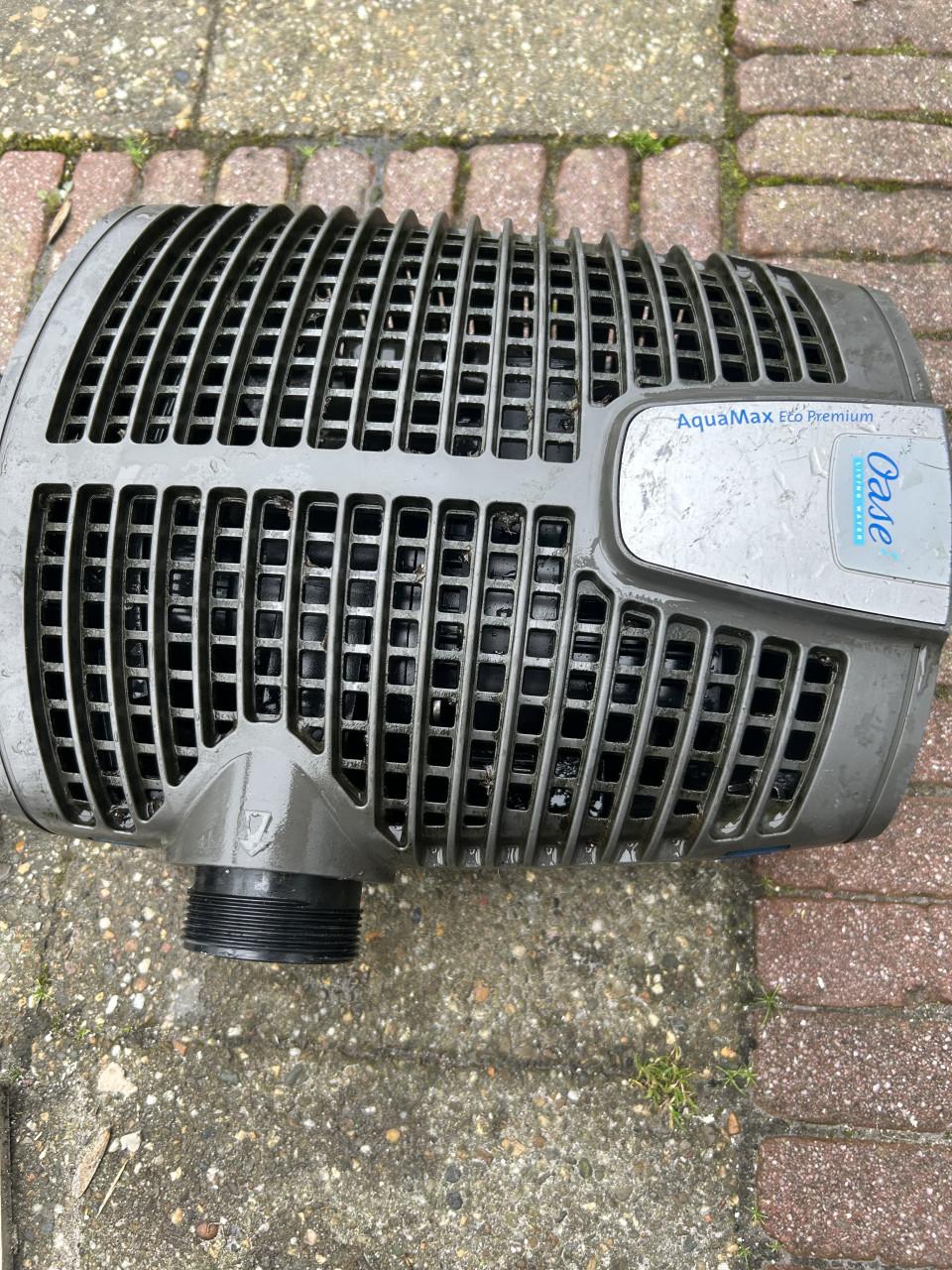 Te koop oase eco primium 16000 sterke en zuinige Vijverpomp