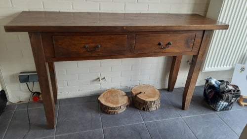 Sidetable